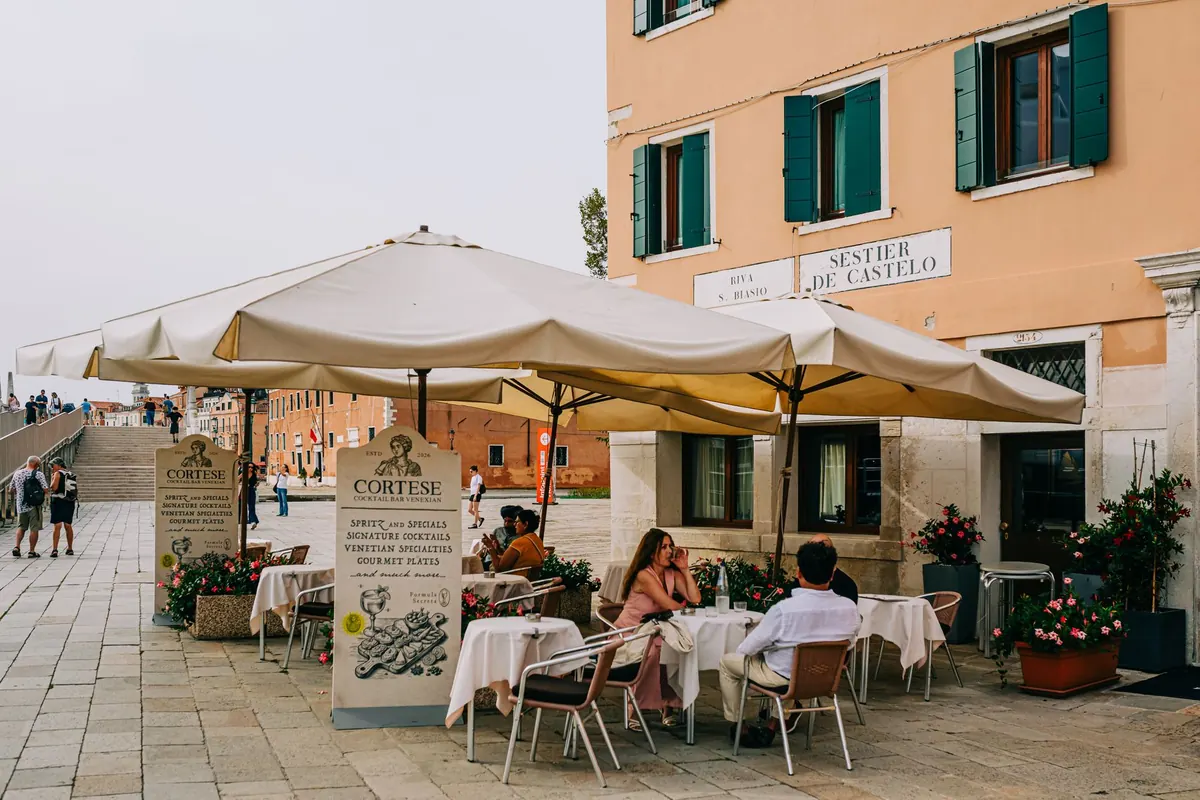 How to Organise a Local Storytelling Evening: A Practical Checklist