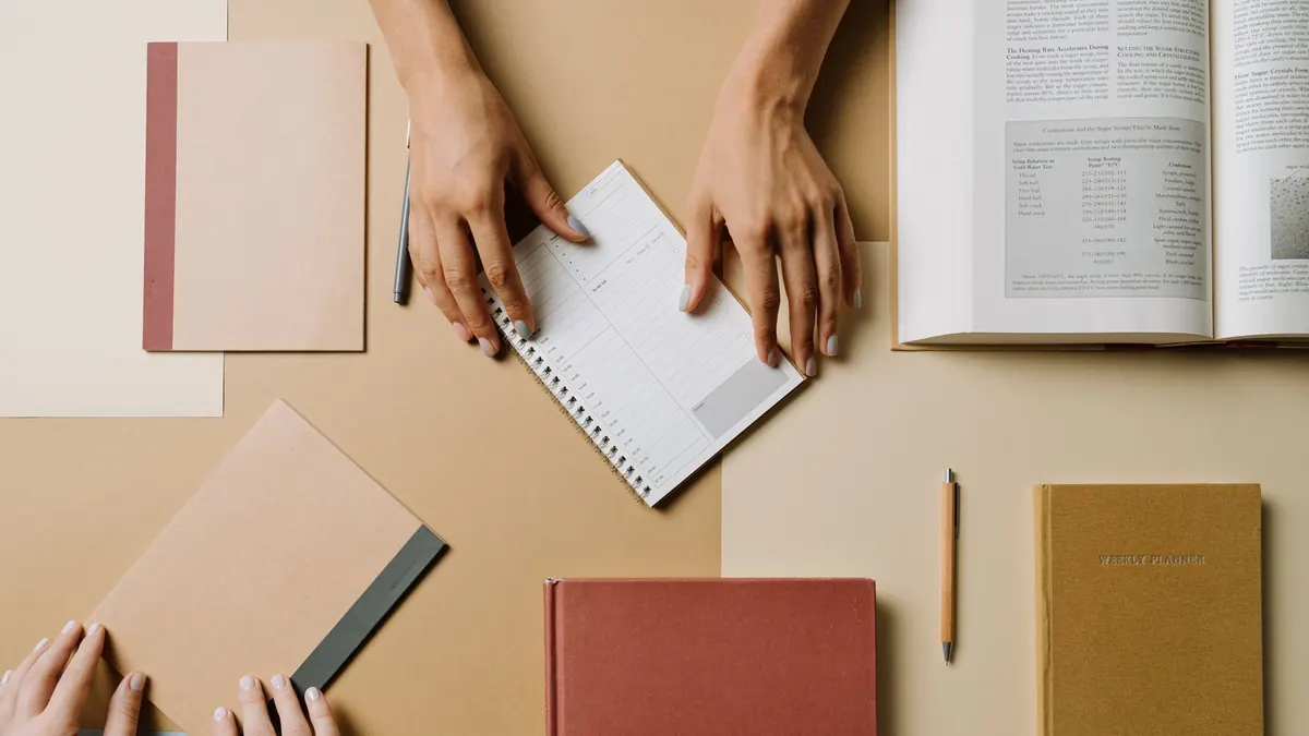 How to Write a Fair and Engaging Book Review: A Step-by-Step Guide